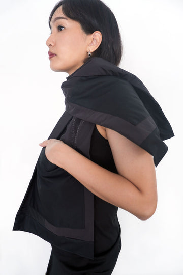 Water-repellent Scarf - Black (One-of-a-kind)