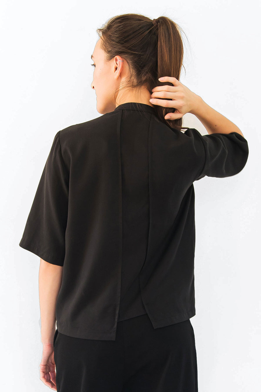 Mandarin Shirt - Black (US 8)