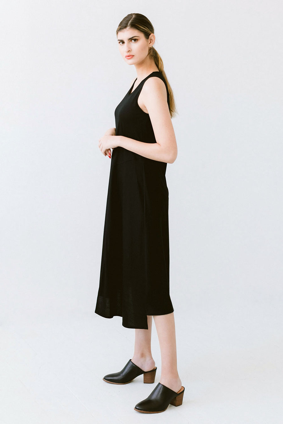 round neck sleeveless dress black cotton jersey