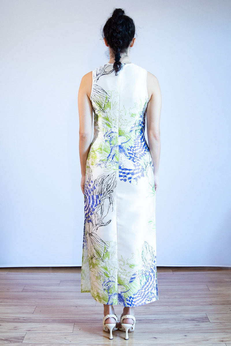 Custom-made sleeveless long dress with a bird print